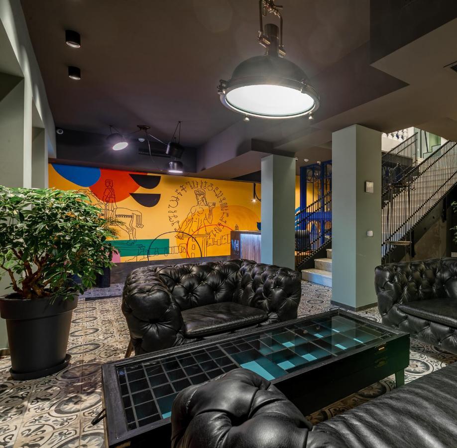 Vera Hills Boutique Hotel ティビリシ エクステリア 写真