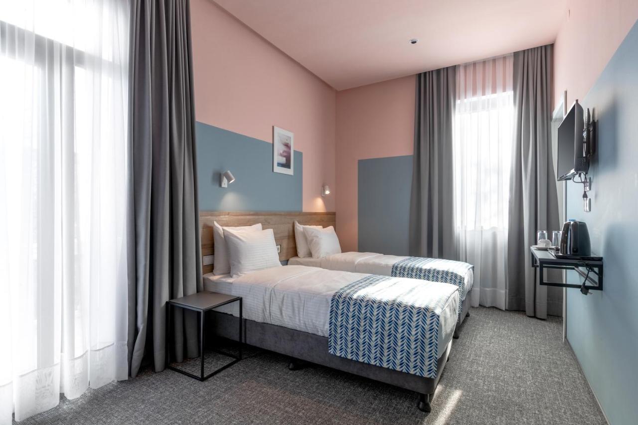 Vera Hills Boutique Hotel ティビリシ エクステリア 写真