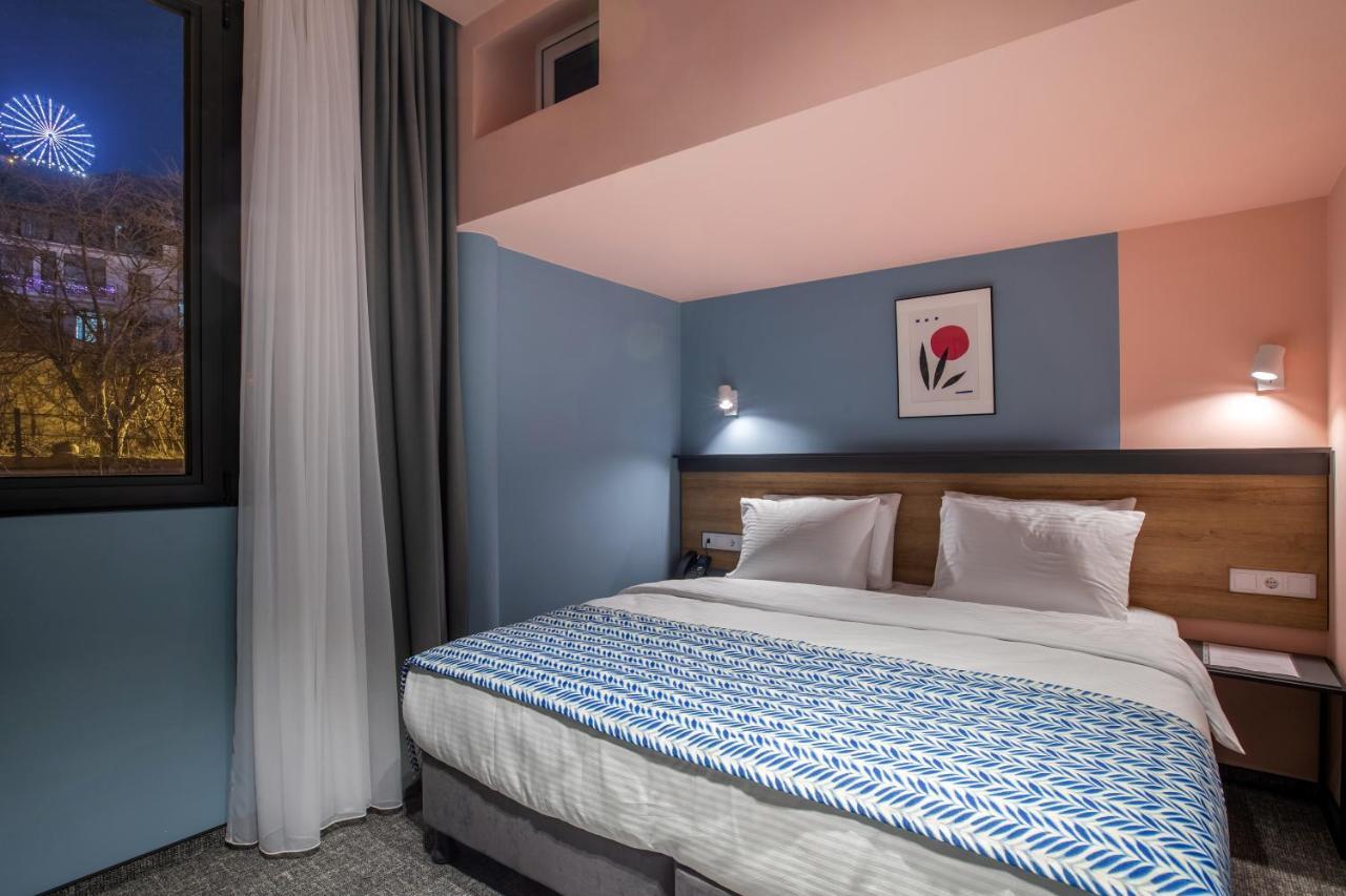 Vera Hills Boutique Hotel ティビリシ エクステリア 写真